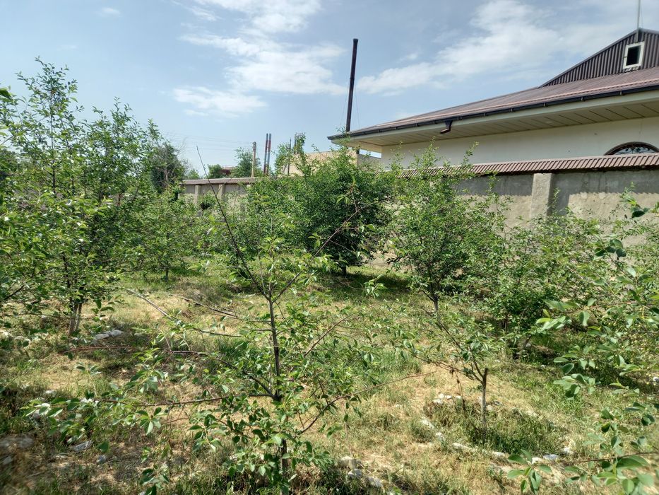 Участка сотилади