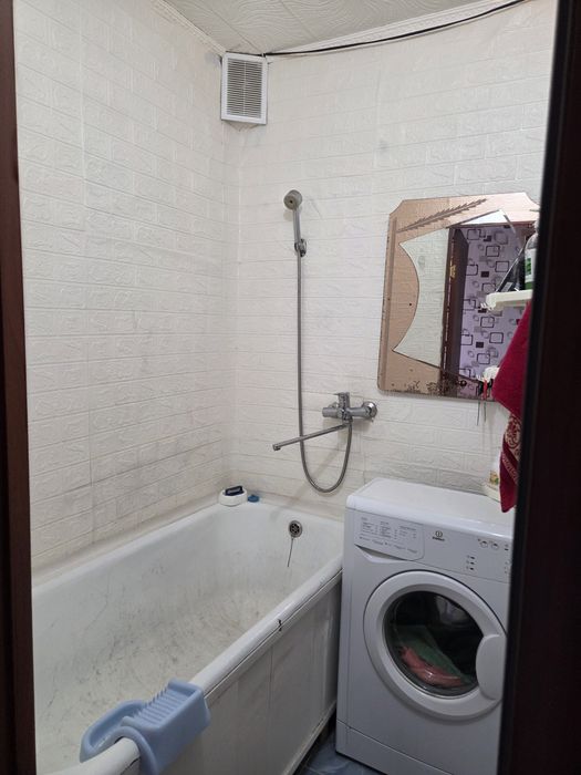 Продам 3 комнатный кв