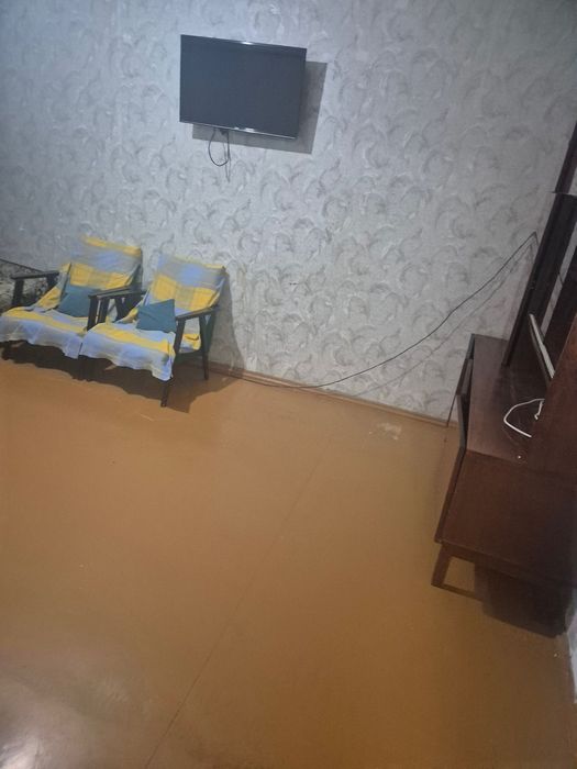 Сдается 2-х комнатная каартира в аренду на Эко базаре, массив Феруза.