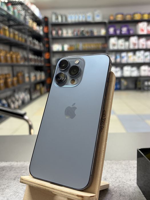 Продам iphone 13 pro 256gb