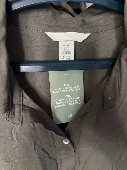 Платье H&M цвета хаки