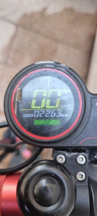 Trotinetă Electrică QuickVolt 9