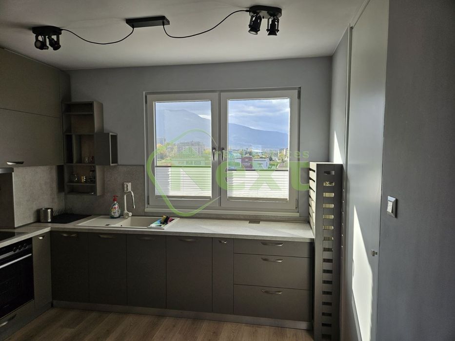 Дава се под наем Четиристаен апартамент в София, Младост 3 - 124 кв.м за 1300 € - Снимка #4