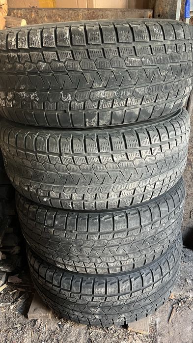 Продам шины 285/60/18