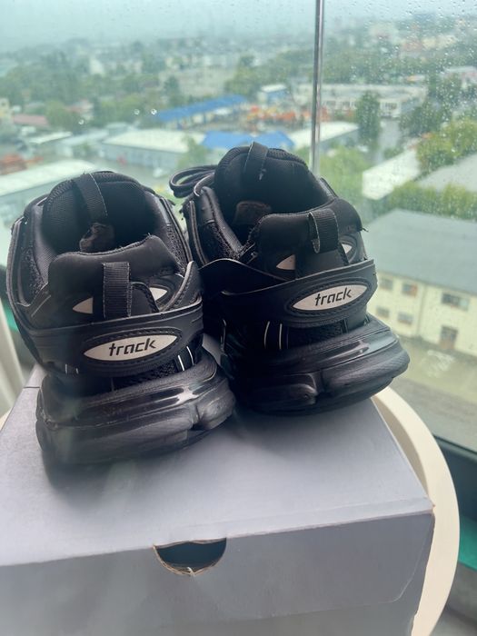 Balenciaga Track 43