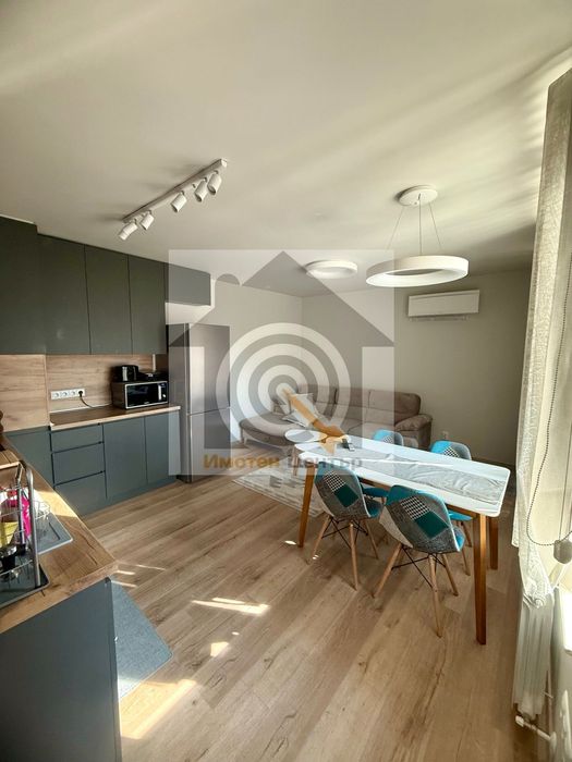 Продава се Тристаен апартамент в София, Студентски град - 82 кв.м за 3049 €/кв.м - Снимка #3