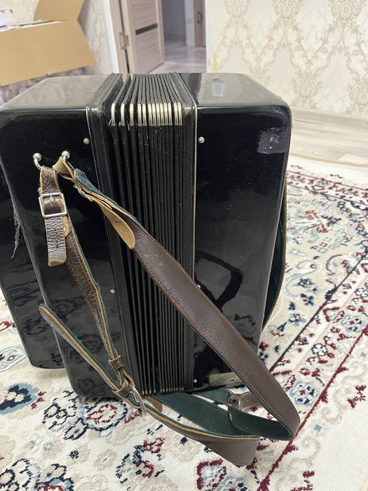 продаю баян рубин