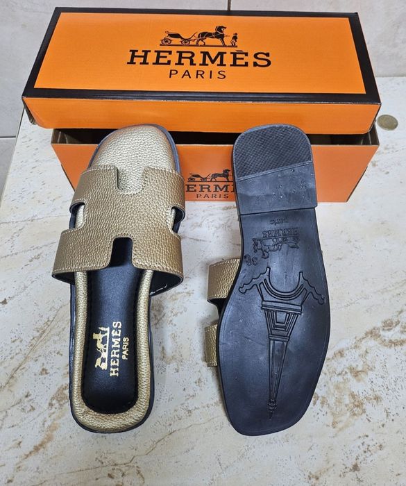 Papuci dama hermes