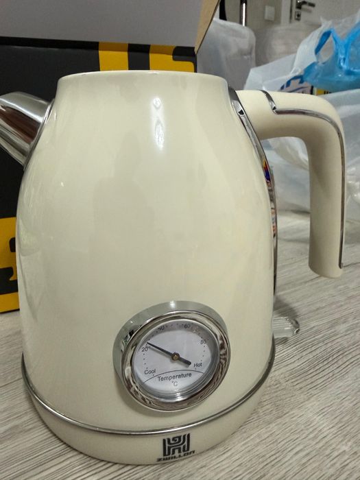 Электрочайник ZWILLON ZW-6501 бежевый