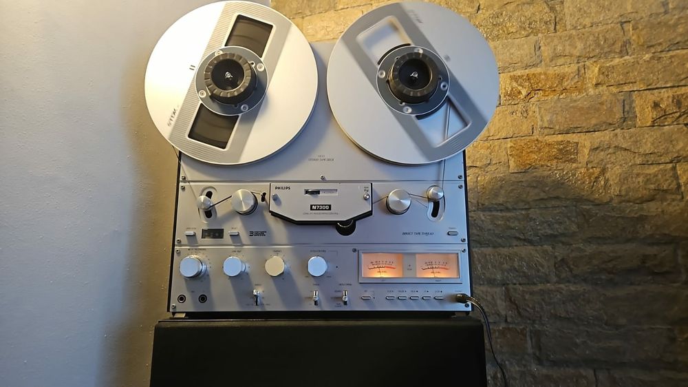 Magnetofon Philips N7300