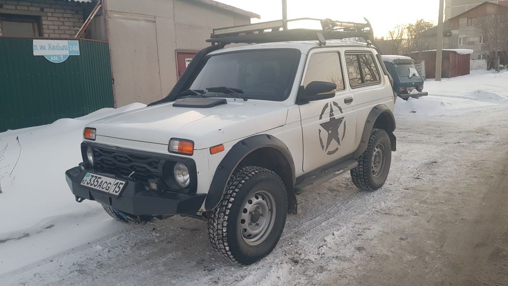 Продам ниву 21214