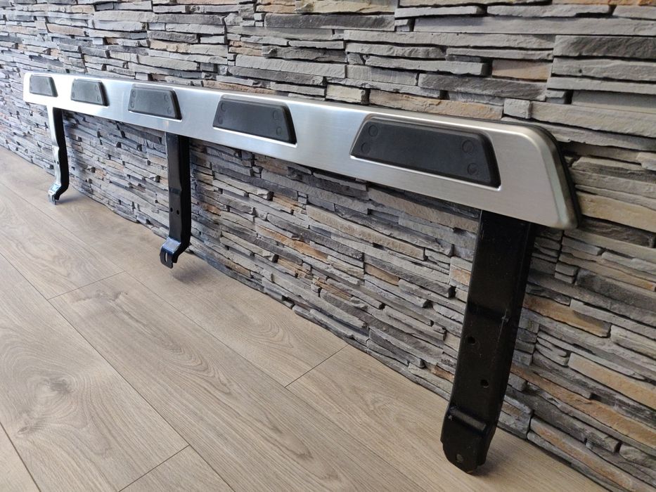 Prag Treapta Laterala AUDI Q7 4L (05-15) partea stanga