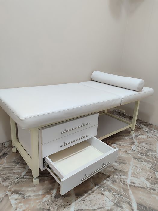 Кушетка для косметологии