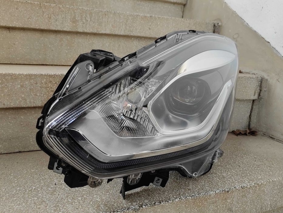 Фар Suzuki Swift LED ляв / Фар Сузуки Суифт Оригинален