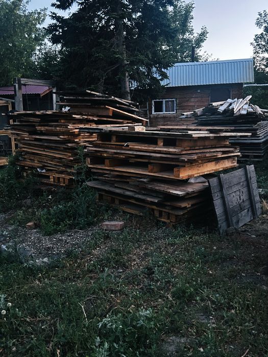 продам бруски 8х8 и 10х5 страпила кажется