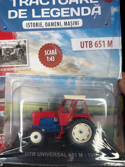 Macheta tractor UTB 651M - nou