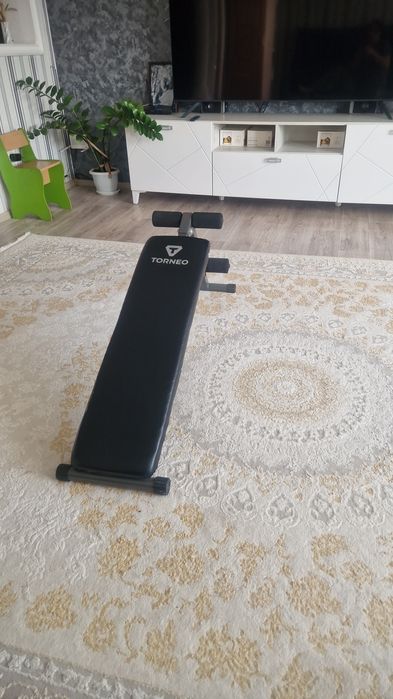 Продам фитнес скамью. За 10000