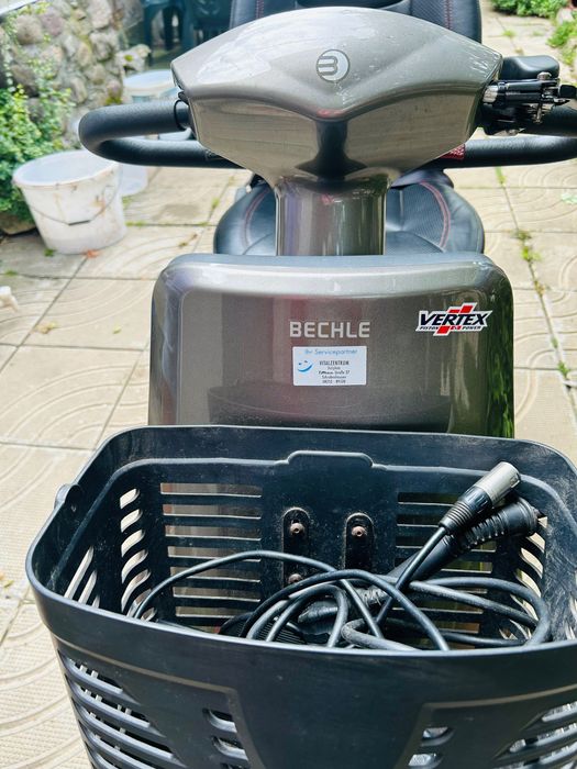 Електрически скутер Bechle