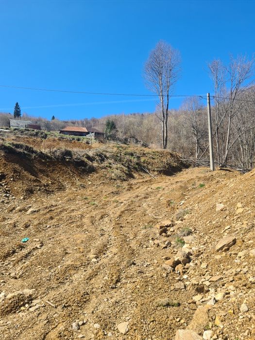 Teren intravilan 703 mp Valea Ierii PLOPI cu CF