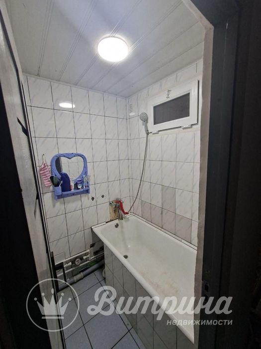 Продается 4 комнатная квартира Юнусабад 16 квартал.