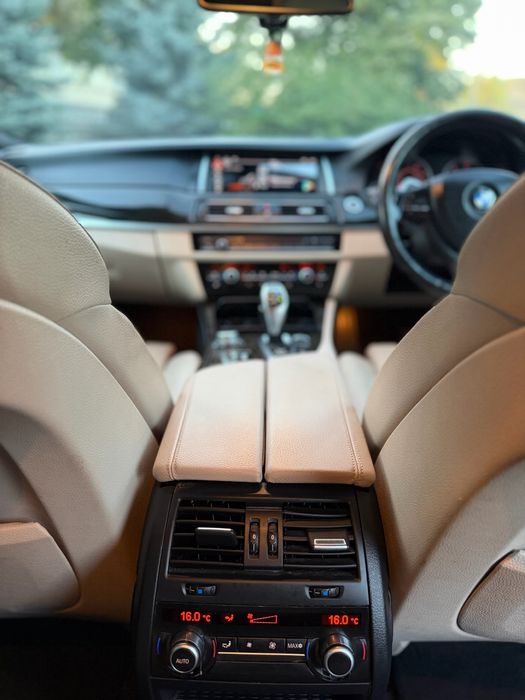 BMW F10 - 525d - Seria5 - 3.0 Diesel - 204 Cp - M Pack - M Sport - Sport Edition - Automat - Cobra - Padele - BiXenon - 4 zone de clima - IREPROSABIL