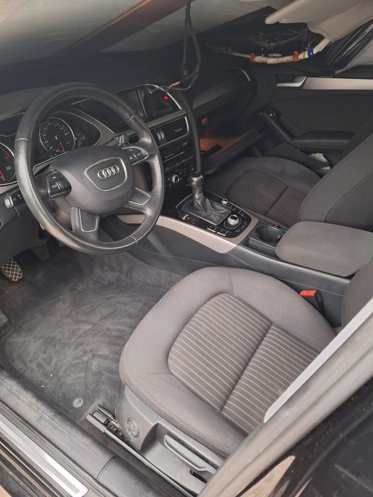 Audi A4 Facelift B8.5 Avariat / xenon distronic, led, navi senzori