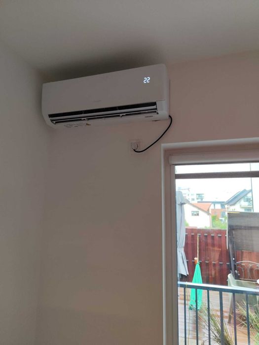 Montaj Aer Conditionat cu Garantie  Igenizare si Curatare