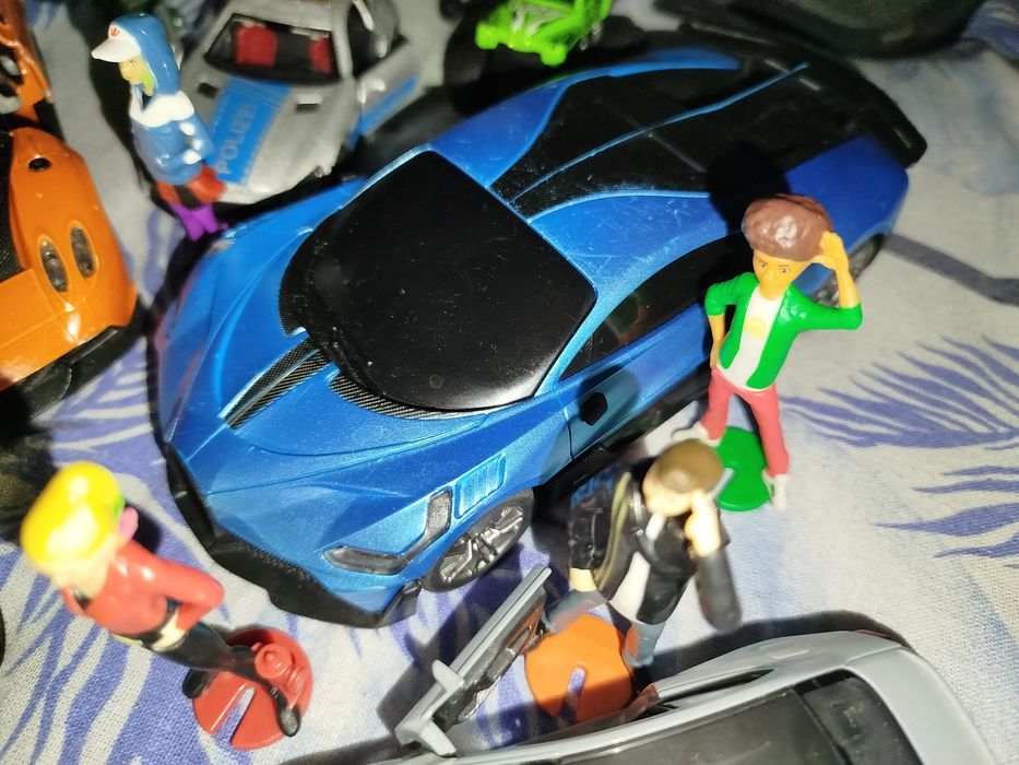 Vand jucariii mașini colecție