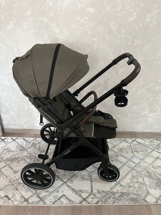 Прогулочная коляска TOMIX Kelly всесезонная