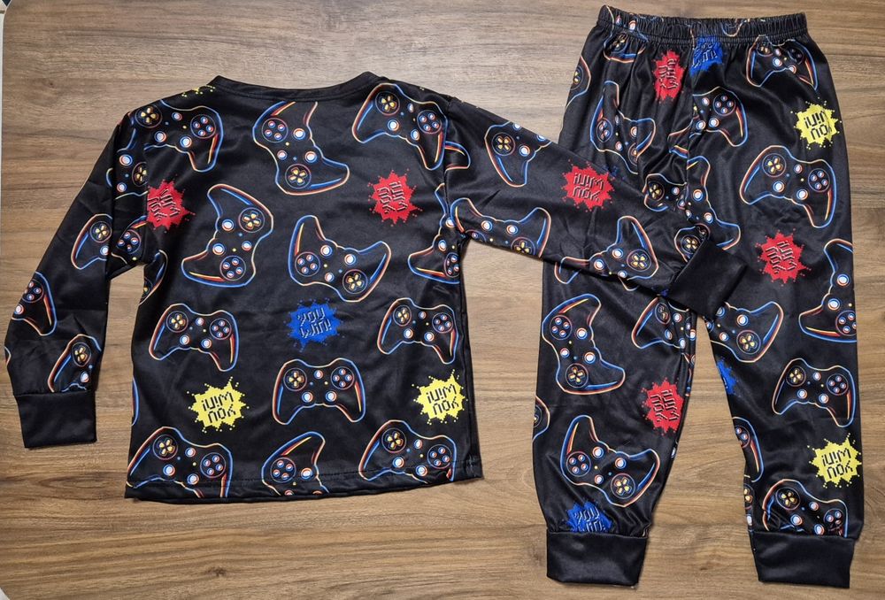 Pijama, haine casa gamer consola