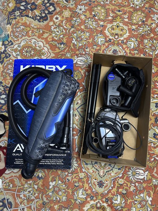 Aspirator profesional Kirby AVALIR2