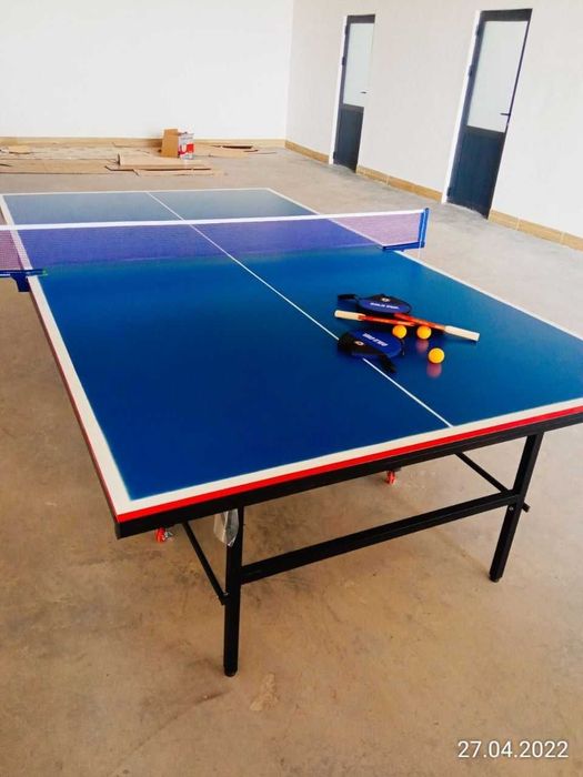 Теннисный стол в хорошем состоянии