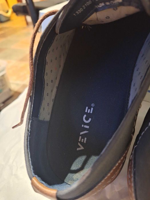 Мъжки спортно-елегантни обувки