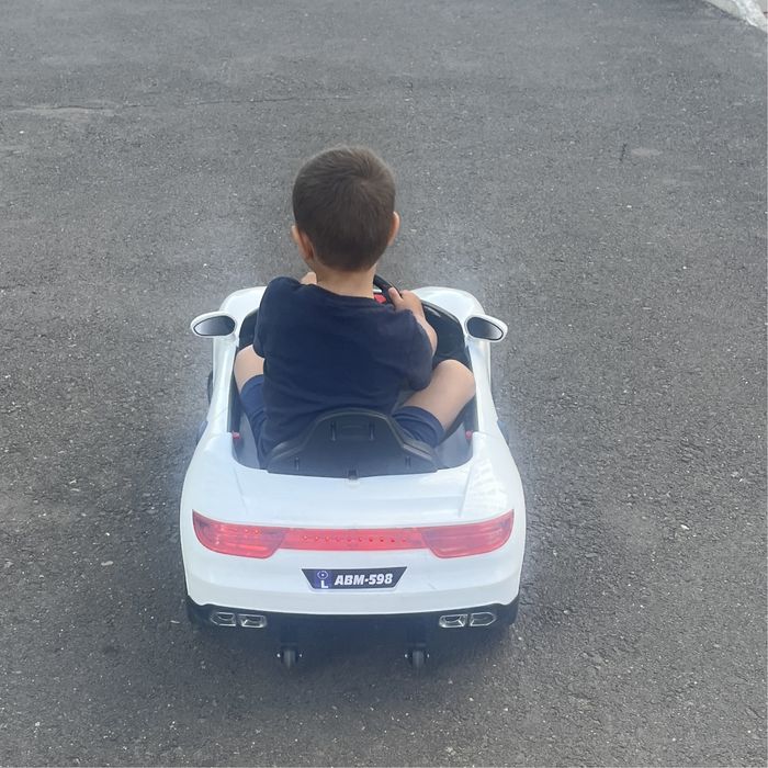 Машина на пульте управления