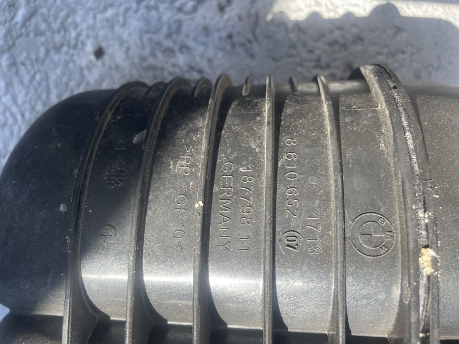 Филтър кутия/ интейк/ казанче антифриз БМВ Г20/ Г21 (intake bmw g21)