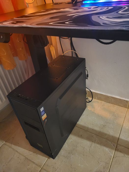 Set-up birou PC+ birou +scaun