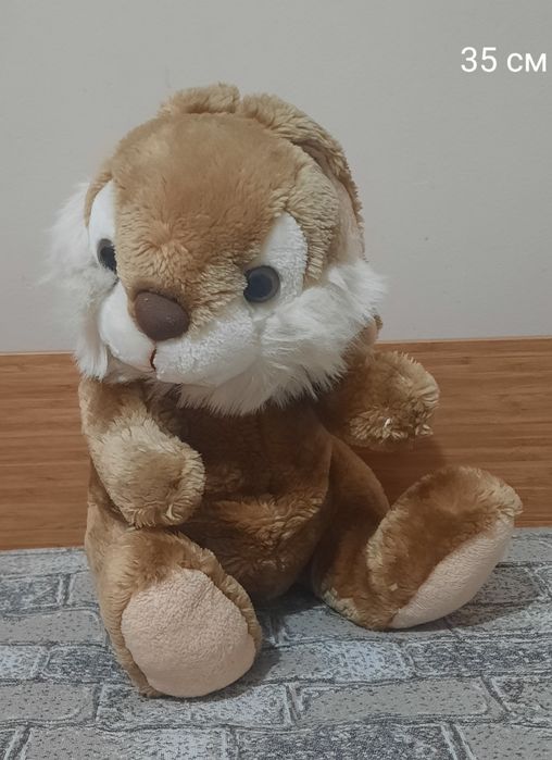 Плюшени играчки различни размери