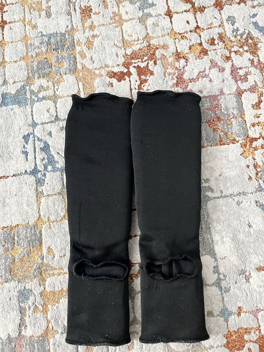 Футы веном черного цвета