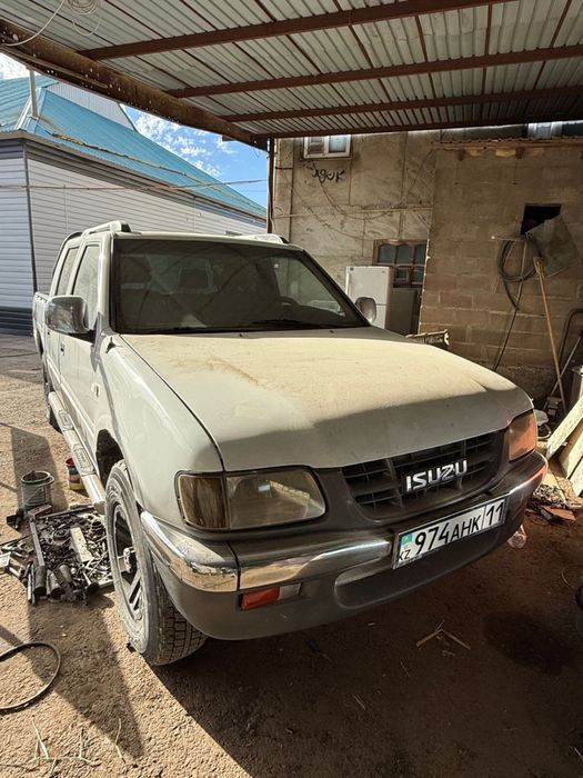 Продам ISUZU пикап