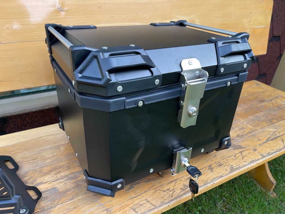 Top case куфар алуминиев за BMW, HONDA, Suzuki, KTM GIVI SW Motech