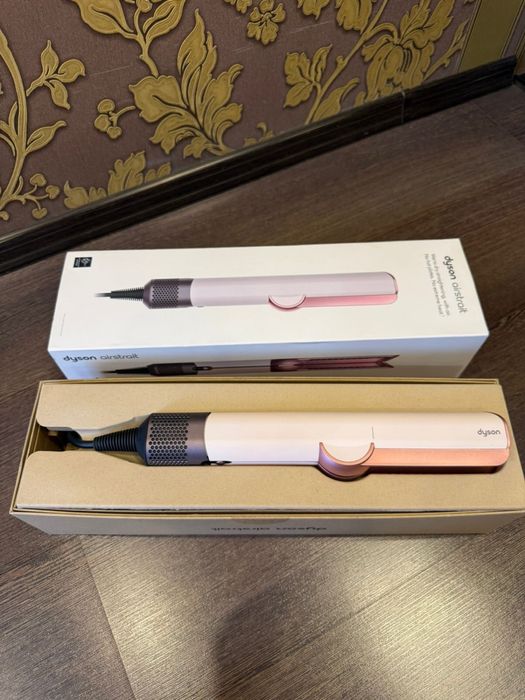 Продам dyson airstrait