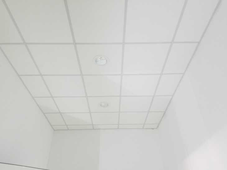 Vand tavan / plafon casetat REDUCERE DE 30%