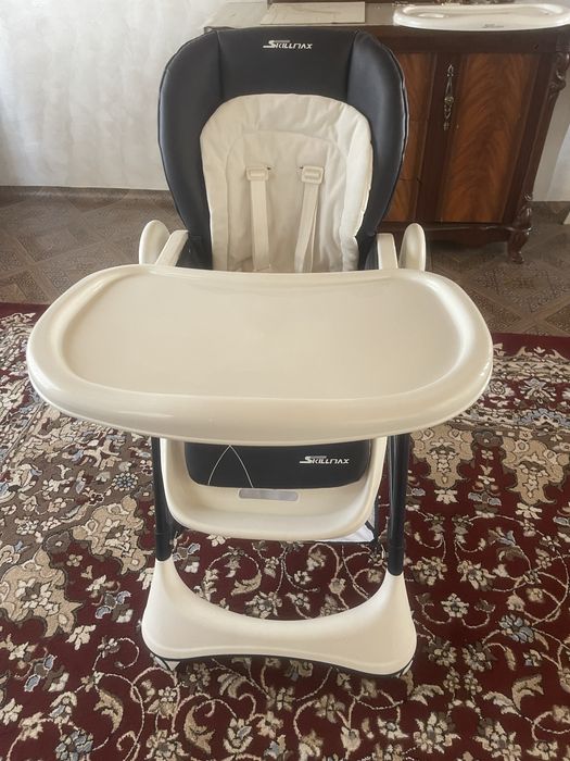 Detskiy stol skillmax