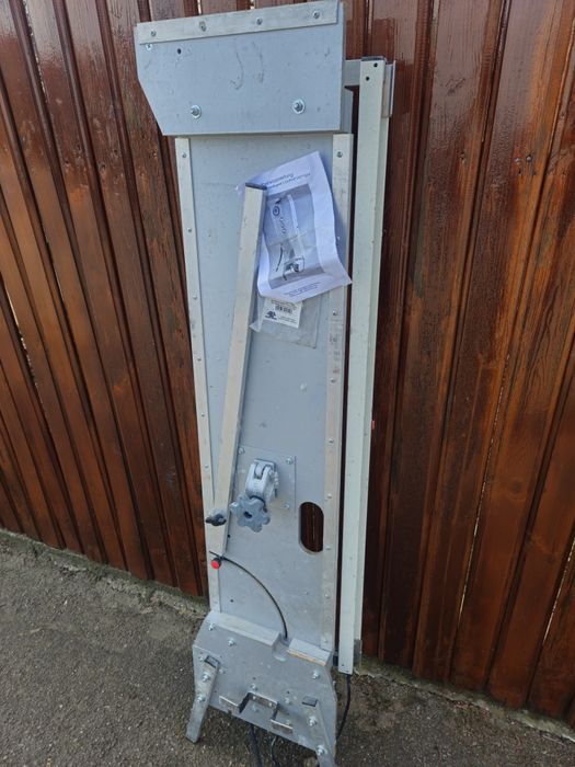 Mașină de tăiat polistiren Conpart