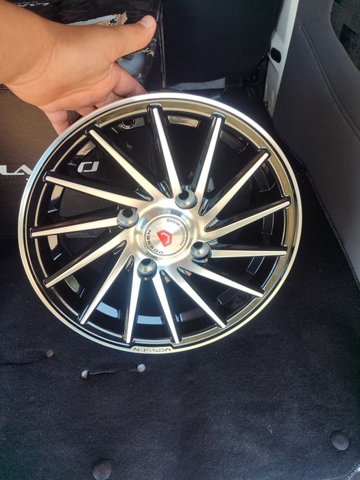 Saka diska vossen 13 balon blan