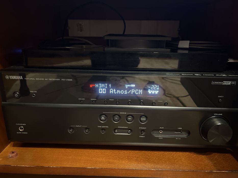 AV Yamaha RX-V585