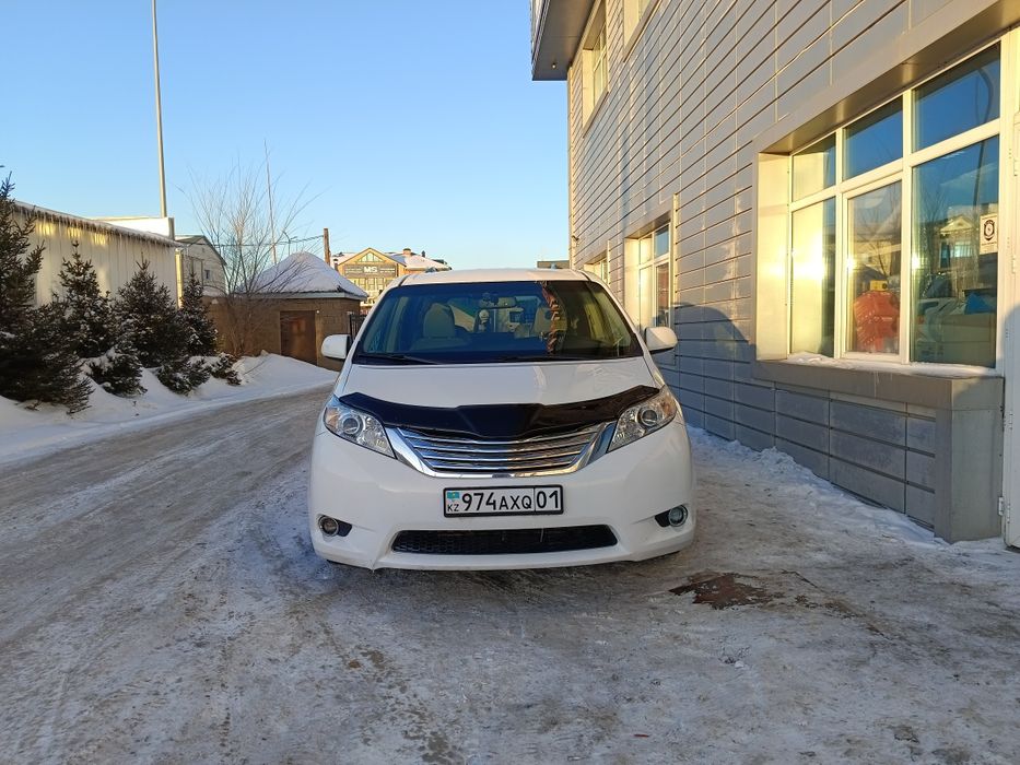 Продам Toyota Sienna