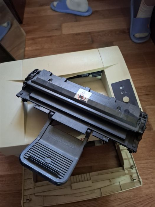 Принтер Xerox Phaser 3117 нерабочий / на запчасти + диск