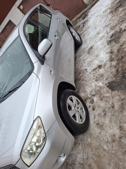 Vand toyota rav 4