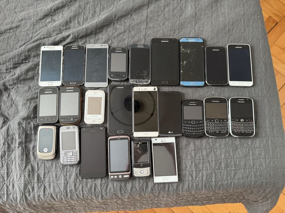 Vand Telefoane vechi functionale